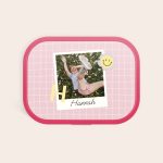 Pink Mepal lunchbox lid printed with a photo of a girl and the name Hannah to make lunchtime special