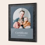 Customizable Best Dad certificate with an imprinted photo of a dad and two children, text "Certificate Dad is the best"