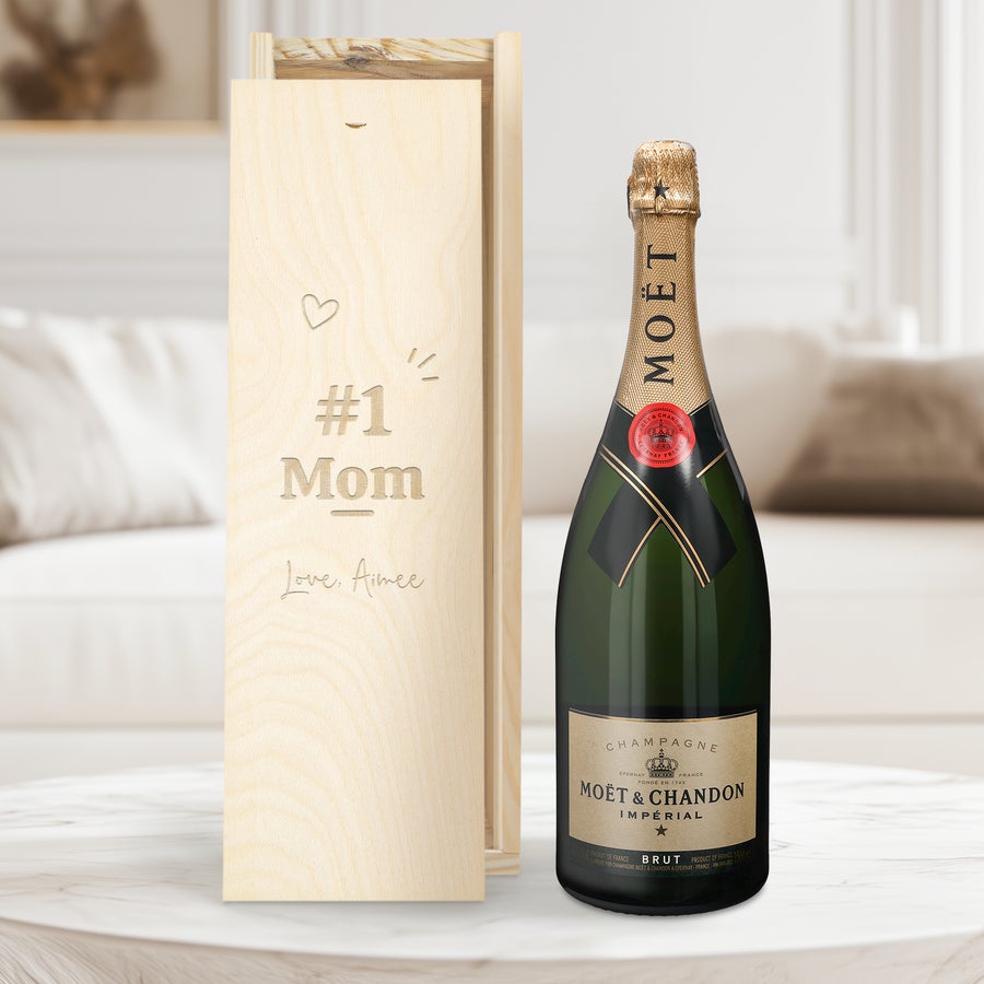 Moët & Chandon champagne bottle next to an engraved wooden case with #1 Mom Love Aimee