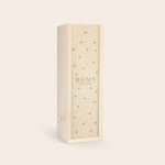Personalized wooden case for Ricard Pastis liqueur, engraved with the name Romy and the date 23-05-2024 surrounded by small hearts.