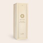 Engraved wooden case for Dalwhinnie 15 Years whisky with "B Baidu Employee of the Month Liam" personalization.