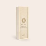 Engraved wooden case for Jack Daniels Honey whisky with personalized name BAIDU and text EMPLOYEE OF THE MONTH