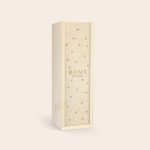 Wooden wine case with engraved hearts, name ROMY and date 23-05-2024. Who will you surprise with a bottle of Ramon Bilbao rosé in a luxurious engraved case?