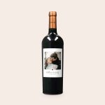 Salentein Malbec with a personalized photo and text label showing Matthew & Emily and the date 22.02.2022